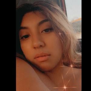 Meet your Posher, Fatima